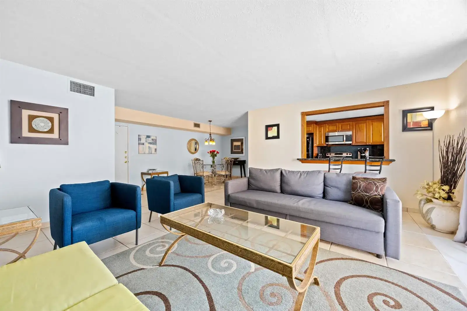 137 Golden Isles Drive # 501, Hallandale Beach FL 33009 photo 3
