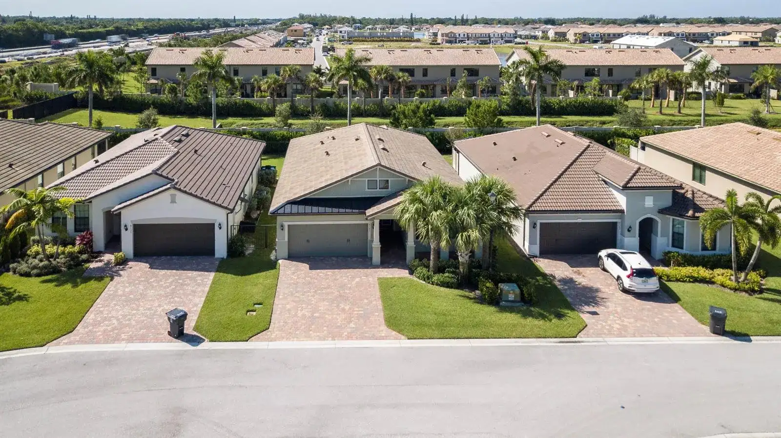 8161 Hanoverian Drive, Lake Worth FL 33467 photo 3
