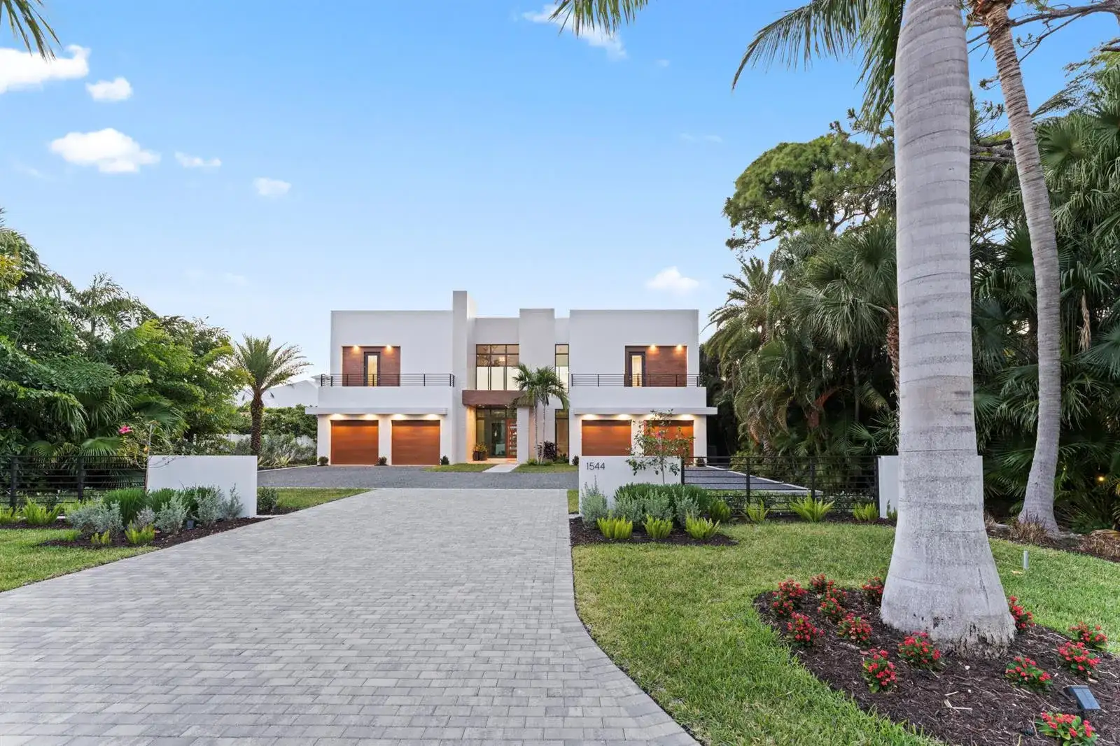 1544 SE Saint Lucie Boulevard, Stuart FL 34996 photo 3