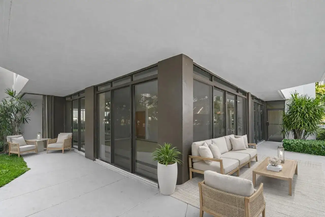 108 Lakeshore Drive # 140, North Palm Beach FL 33408