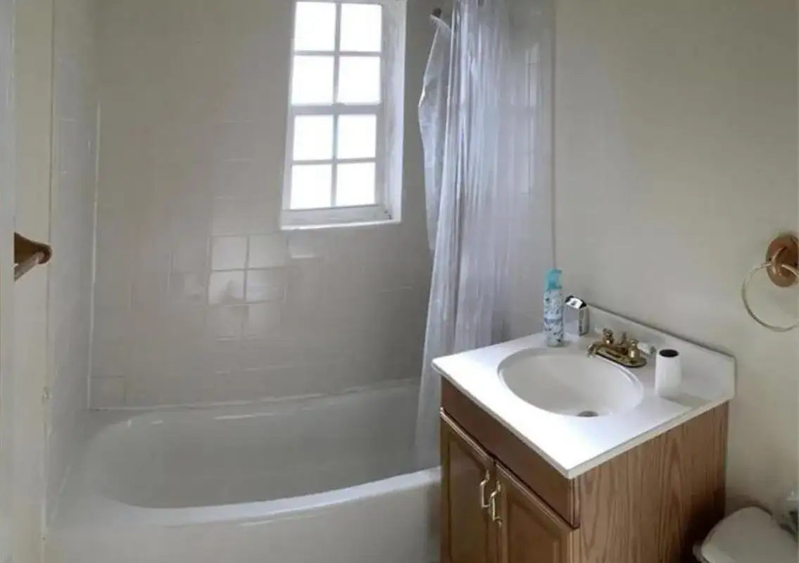 635 48th Street, West Palm Beach FL 33407 photo 3