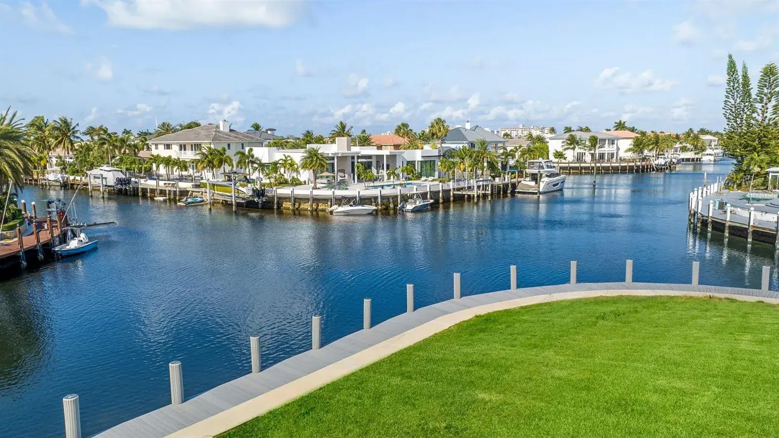 2511 NE 36th Street, Lighthouse Point FL 33064
