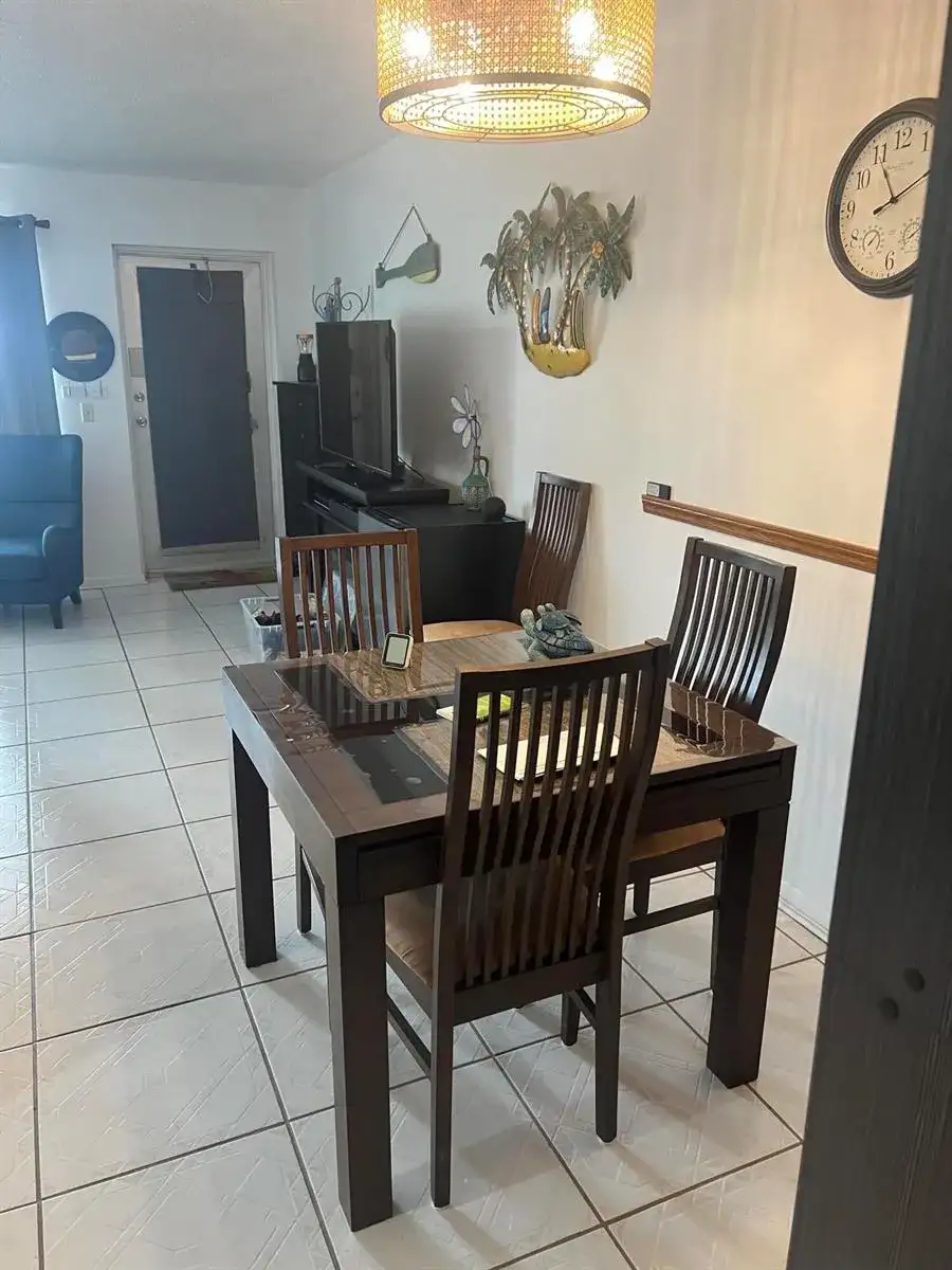 132 Berkshire F, West Palm Beach FL 33417 photo 5