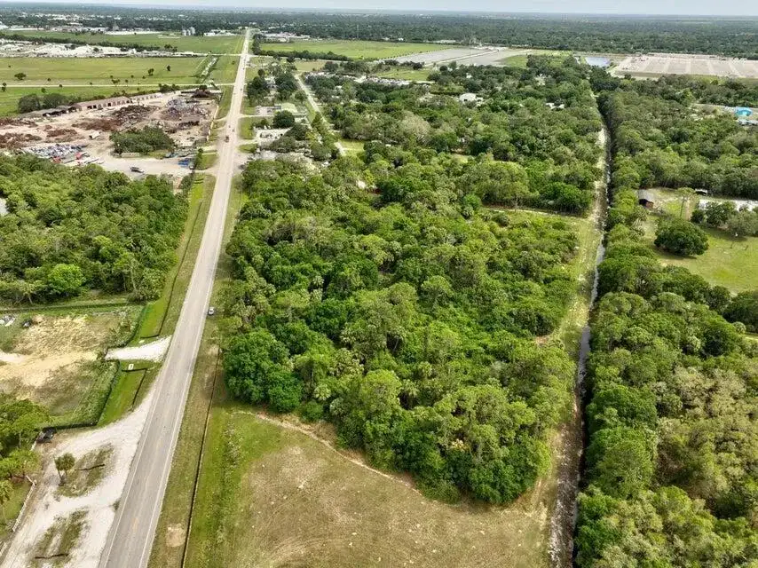 2357 NW 32 Drive, Okeechobee FL 34972 photo 3