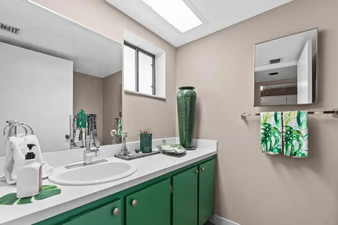 5100 Las Verdes Circle # 316, Delray Beach FL 33484 photo 3
