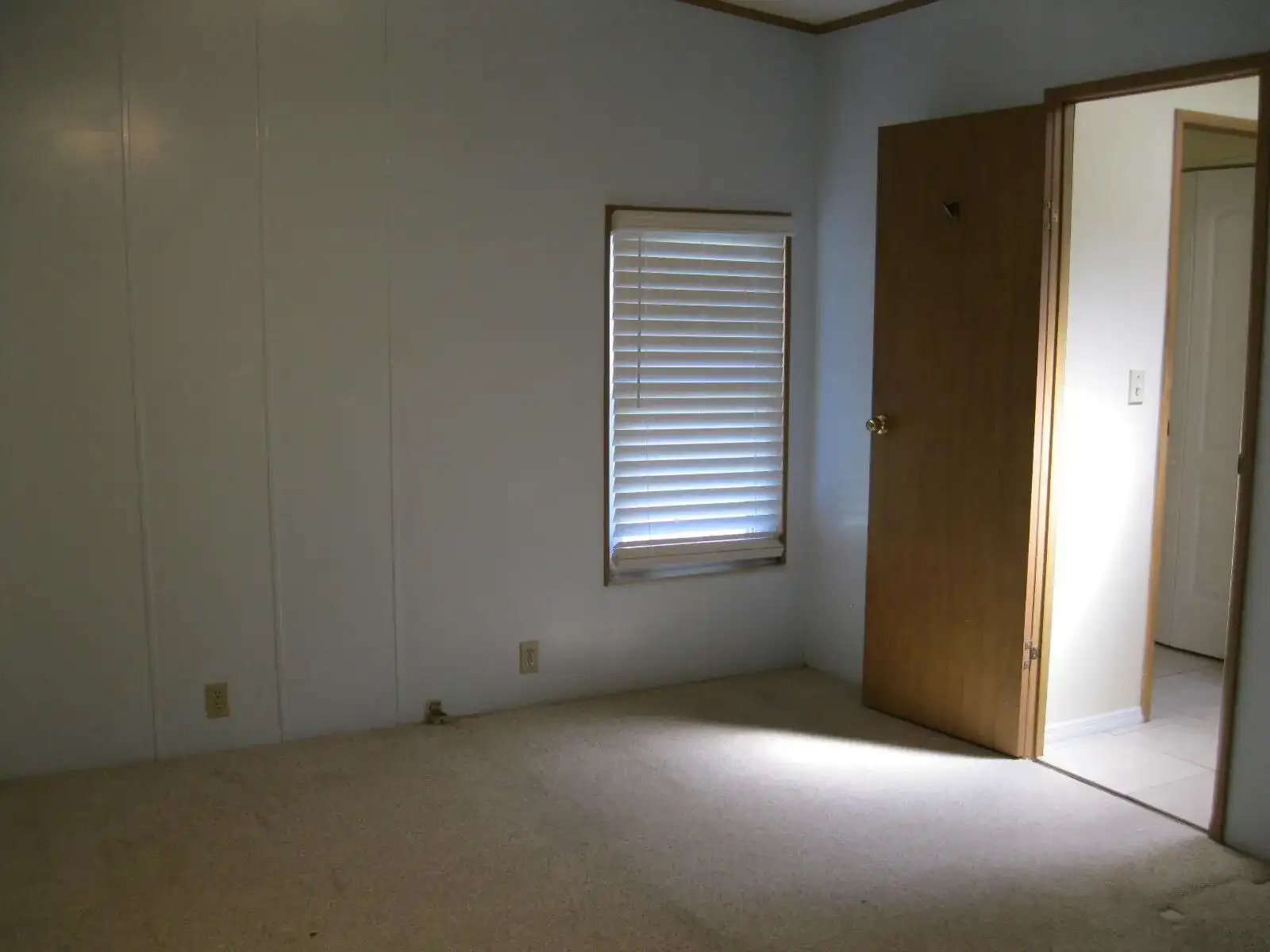 493 Hemingway Terrace, Fort Pierce FL 34982 photo 4