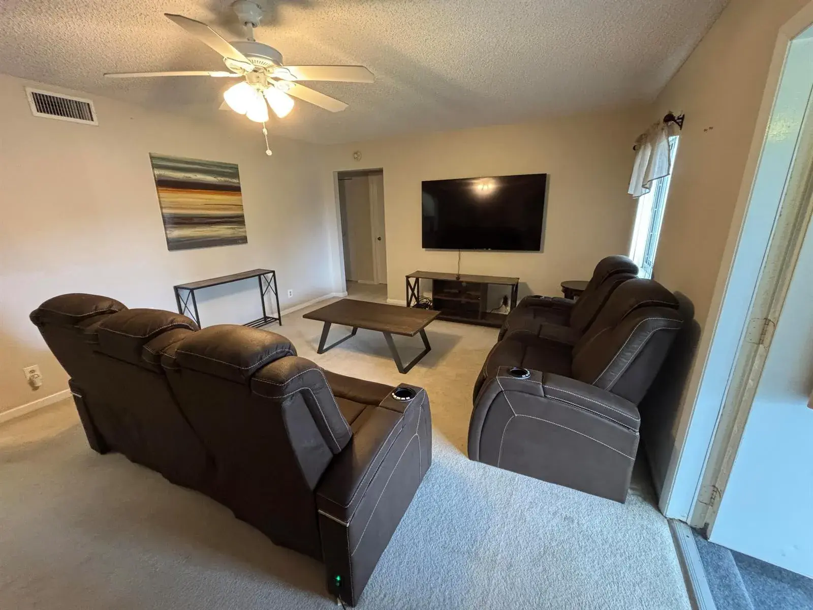 335 Knotty Pine Circle # D2, FL 33463