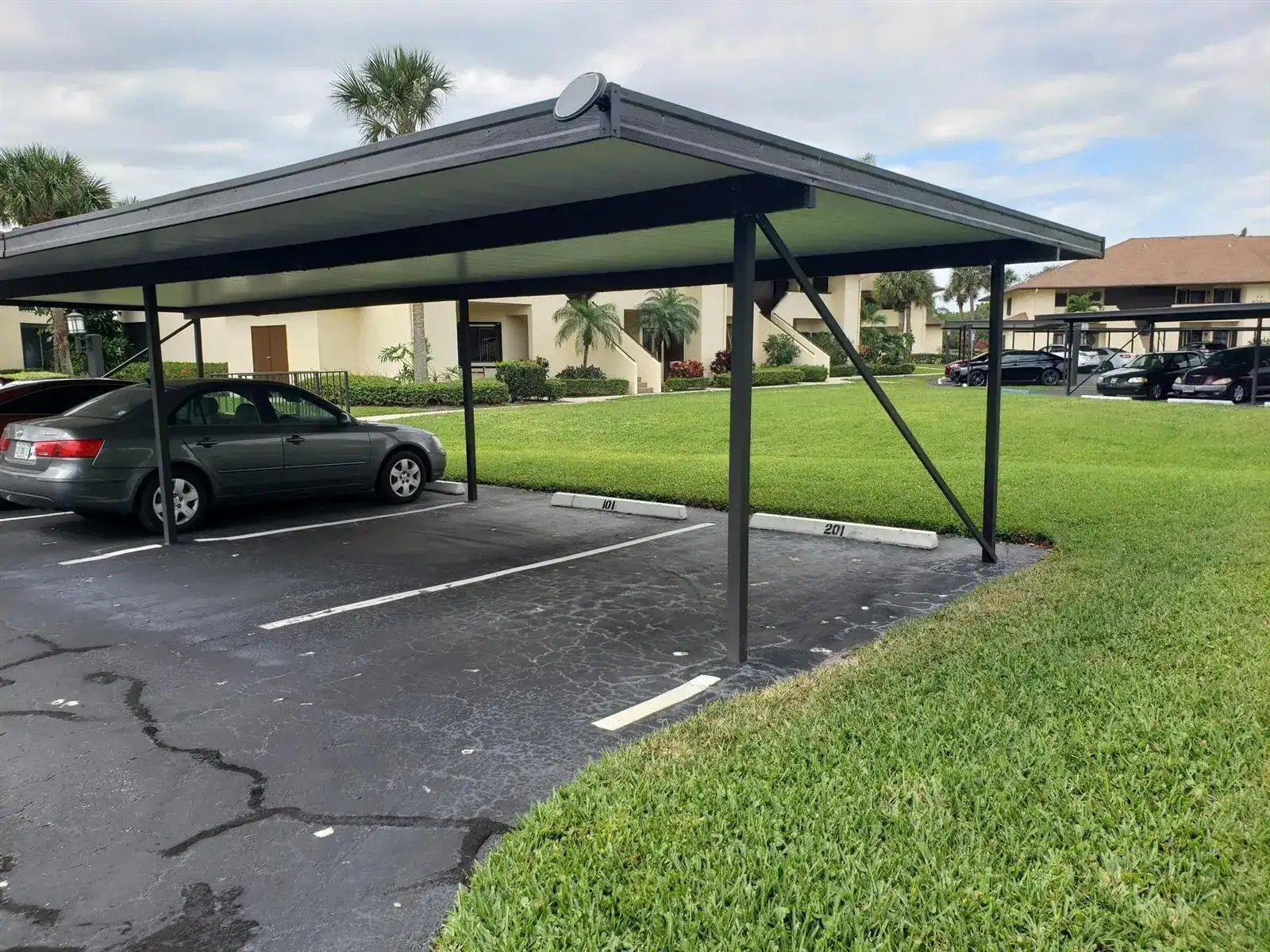 6303 SE Williamsburg Drive # 201, Hobe Sound FL 33455 photo 3