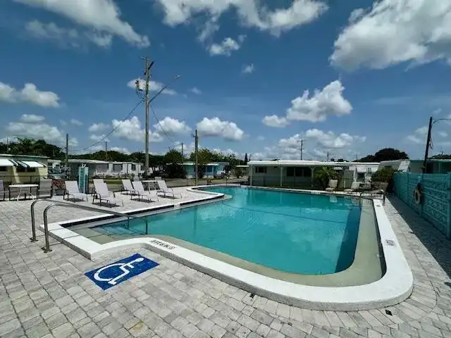 2023 St. Lucie Blvd, Fort Pierce FL 34946