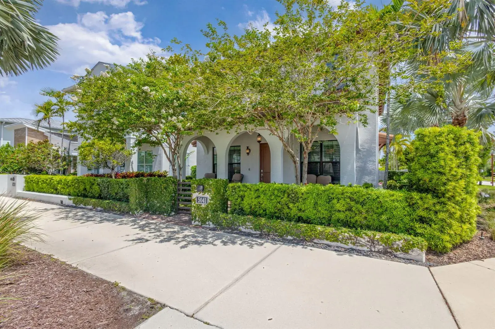 5041 Grandiflora Road, Palm Beach Gardens FL 33418