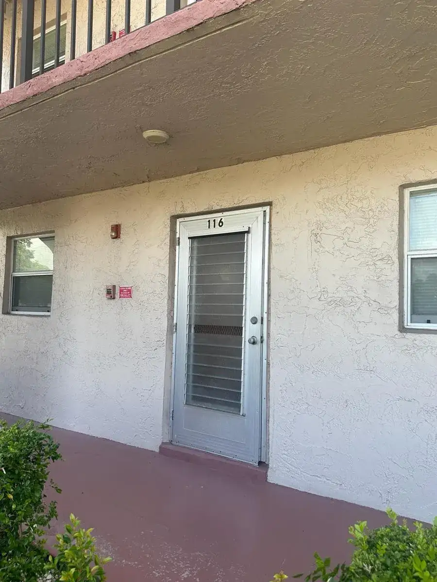 225 Bonnie Boulevard # 116, Palm Springs FL 33461