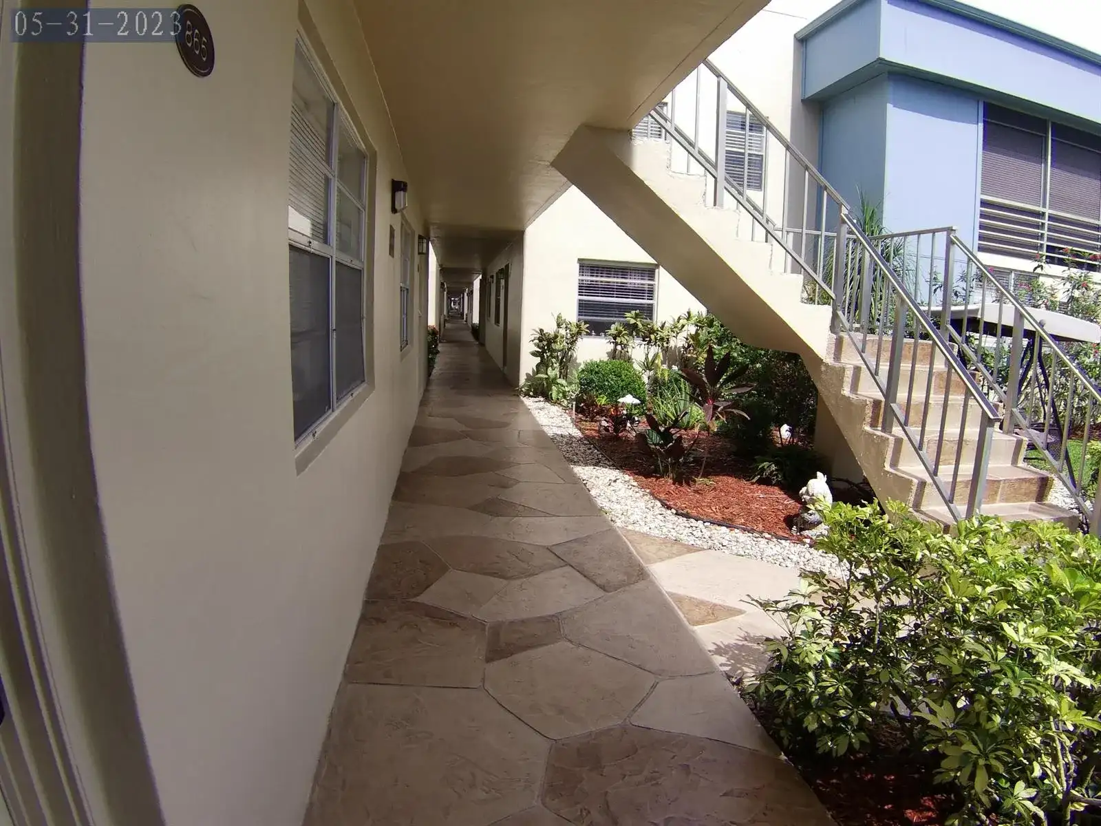 865 Flanders S, Delray Beach FL 33484 photo 2