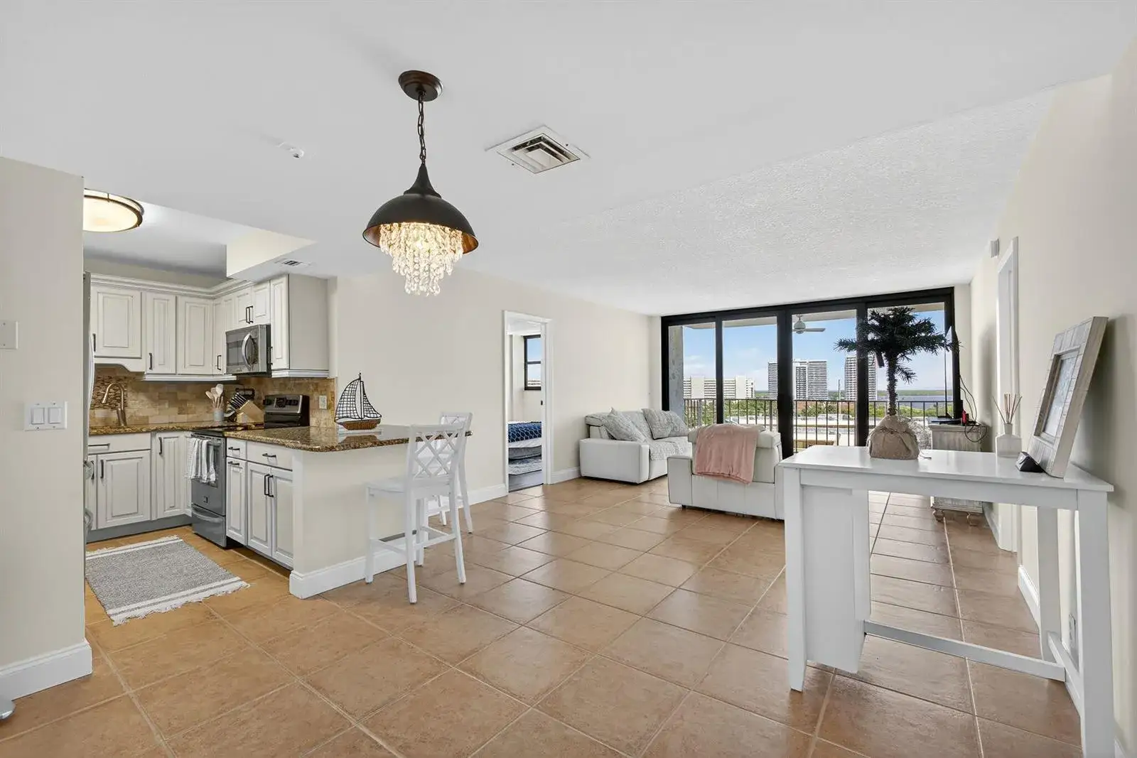 336 Golfview Road # 905, North Palm Beach FL 33408