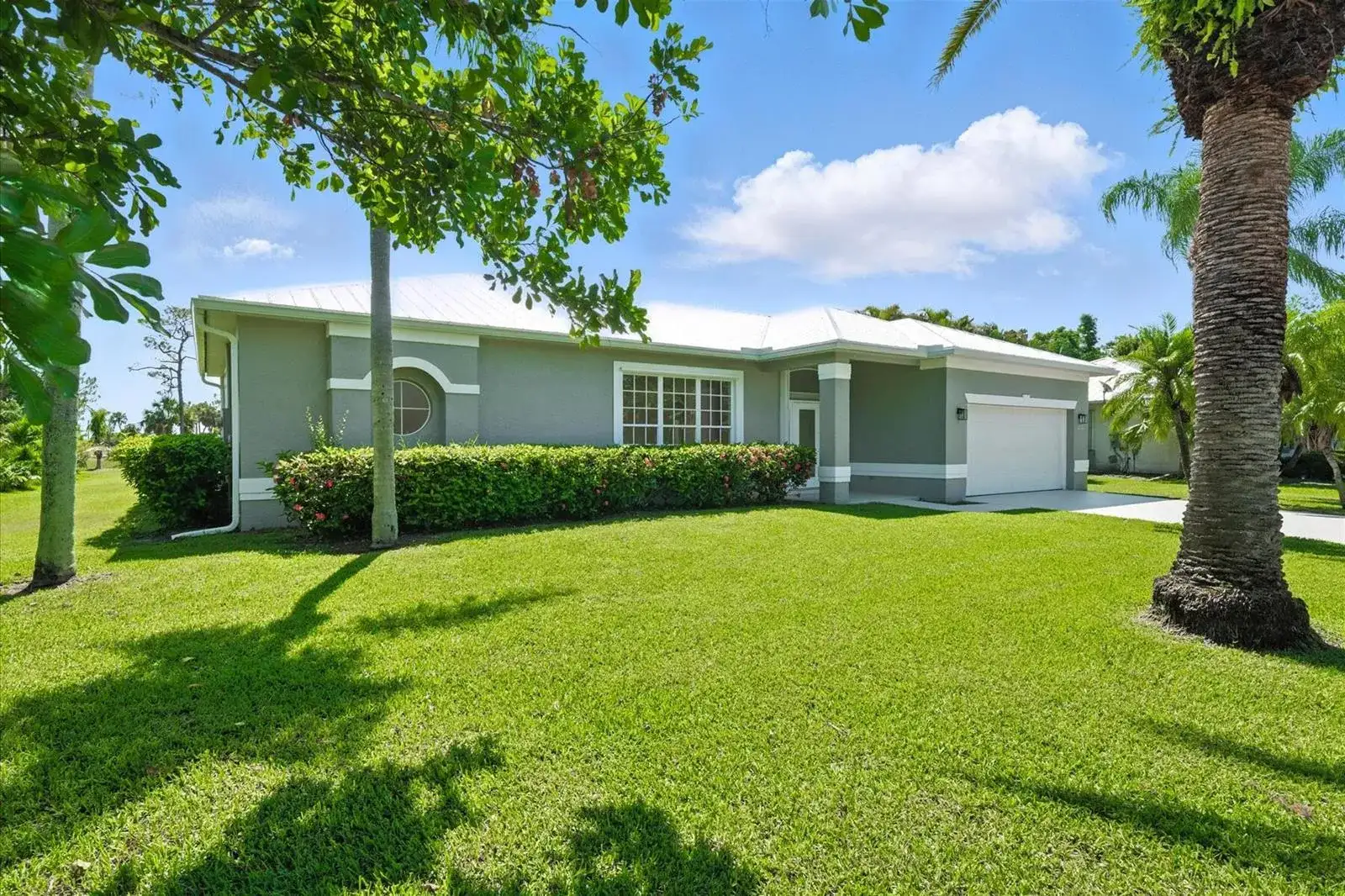 2781 SE Bluem Way, Port St. Lucie FL 34952 photo 2