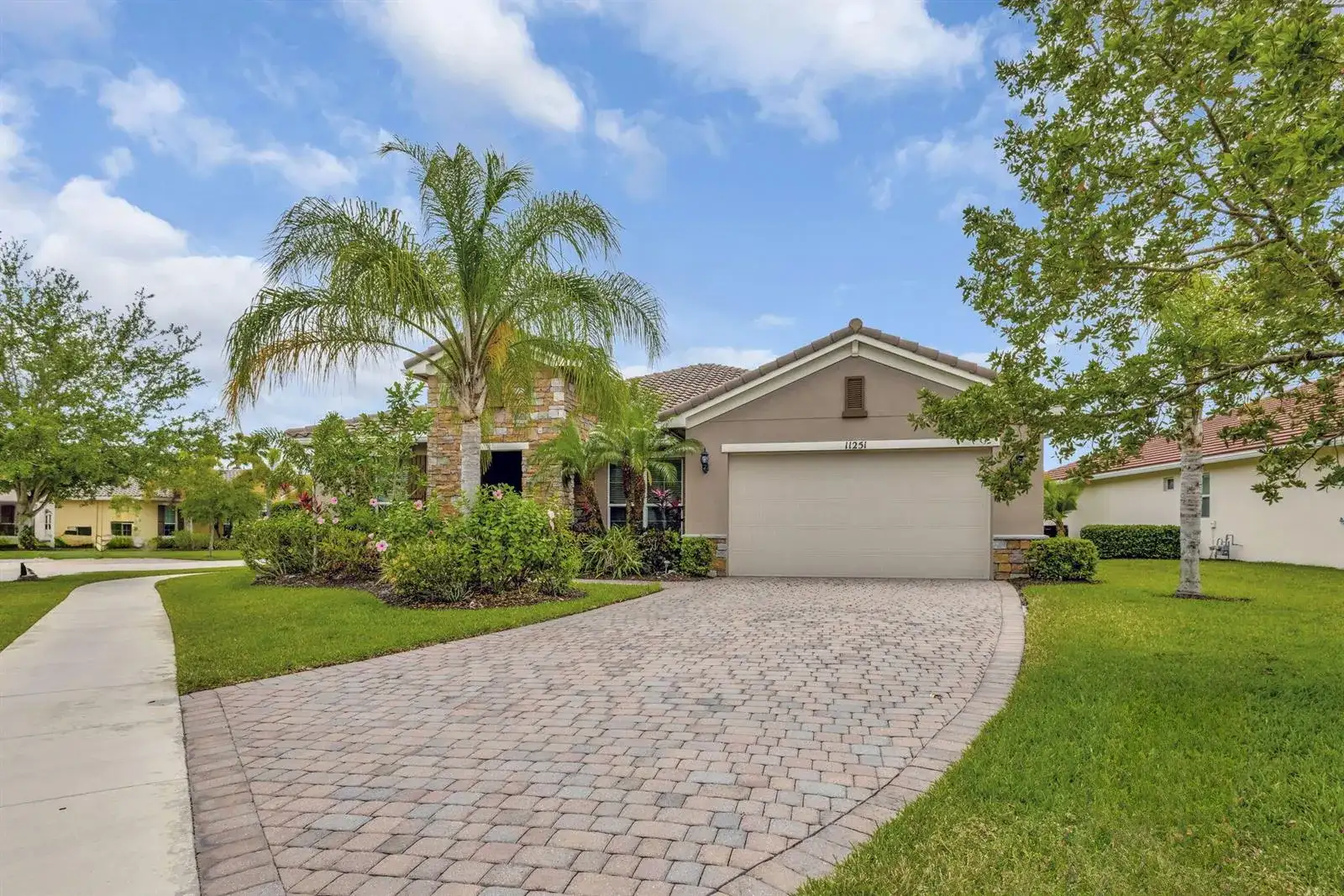 11251 SW Apple Blossom Trail, Port St. Lucie FL 34987 photo 2