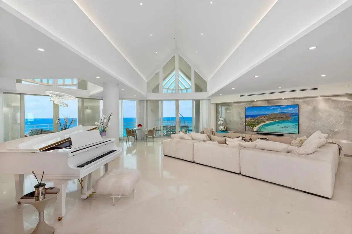 800 S Ocean Boulevard, Boca Raton FL 33432