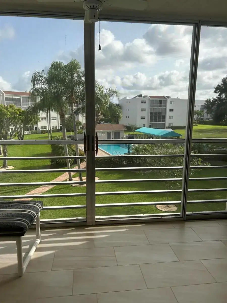 3286 Arcara Way # 313, Lake Worth FL 33467 photo 2