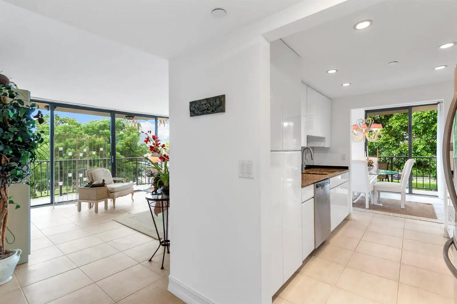 859 Jeffery Street # 401, Boca Raton FL 33487 photo 3