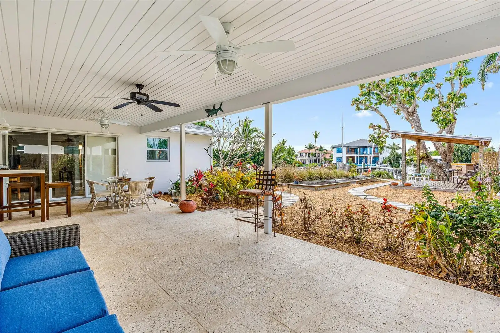 733 Waterway Drive, North Palm Beach FL 33408 photo 4