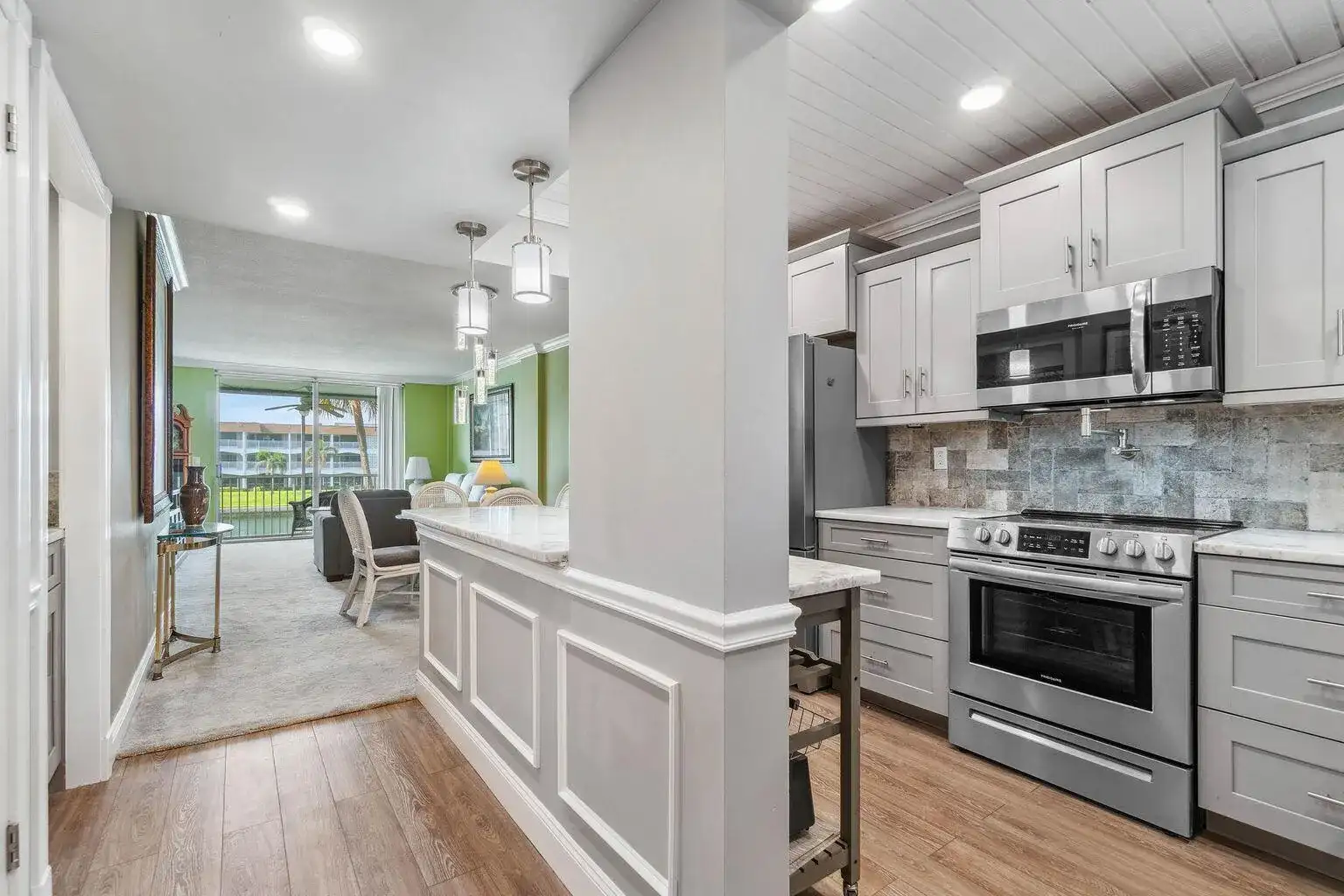 100 Paradise Harbour Boulevard # 208, North Palm Beach FL 33408 photo 3