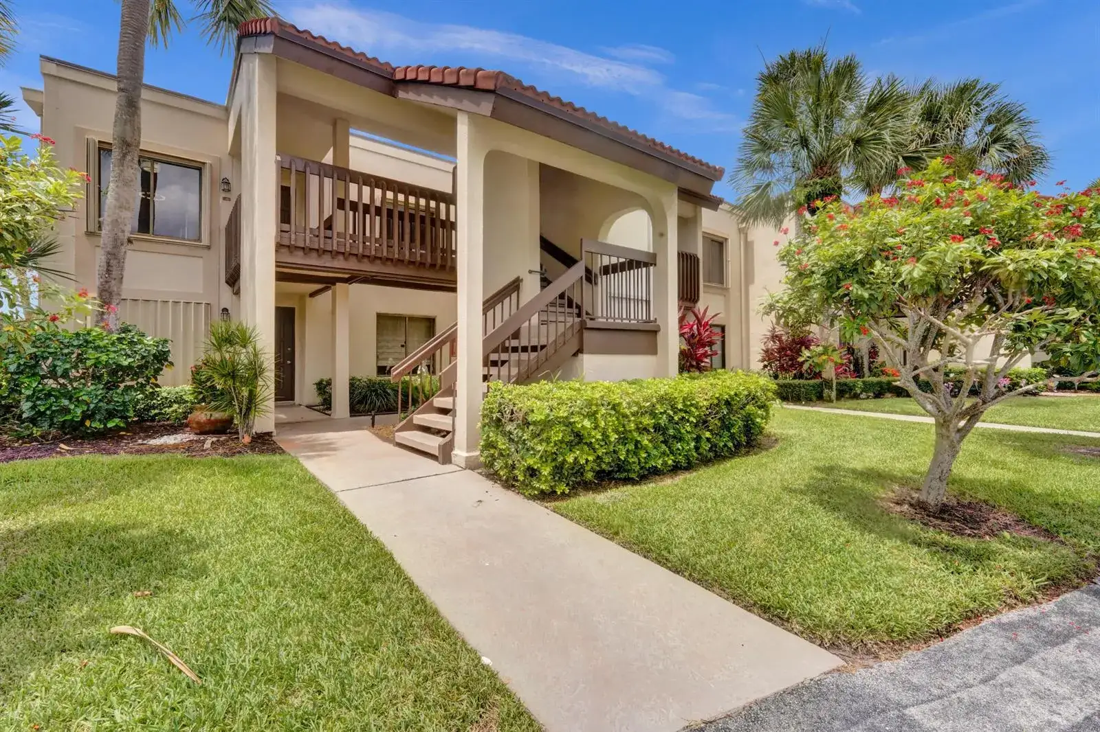5306 Cedar Lake Drive # 201, Boynton Beach FL 33437