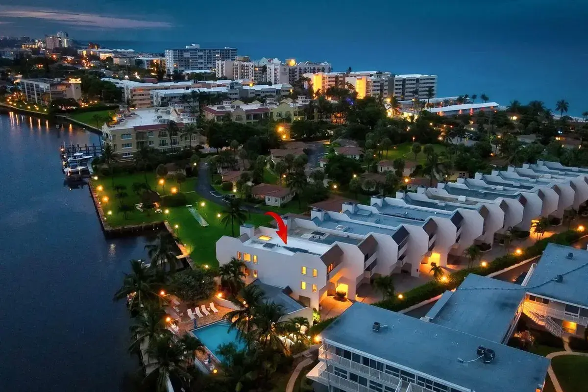 1222 Hillsboro Mile # 24, Hillsboro Beach FL 33062