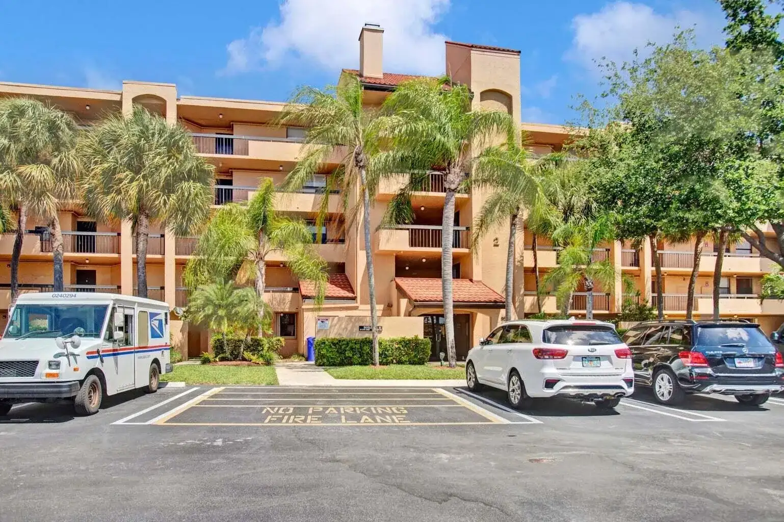 955 Dotterel 2104 Road # 2104, Delray Beach FL 33444 photo 2