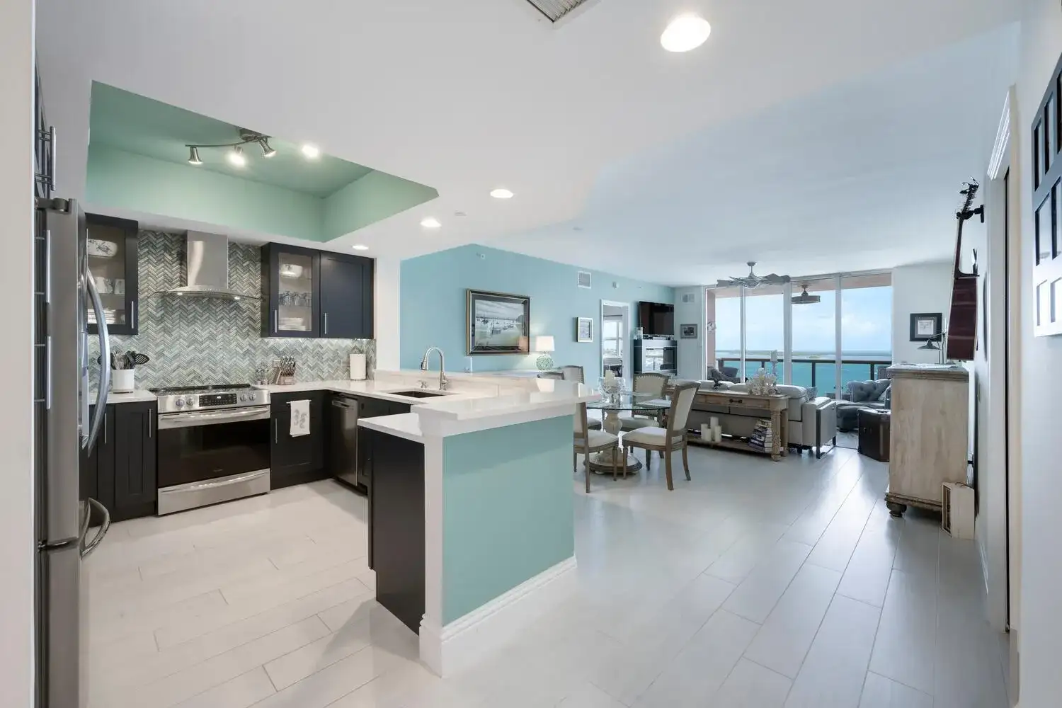 2650 Lake Shore Drive # 1602, Riviera Beach FL 33404 photo 3