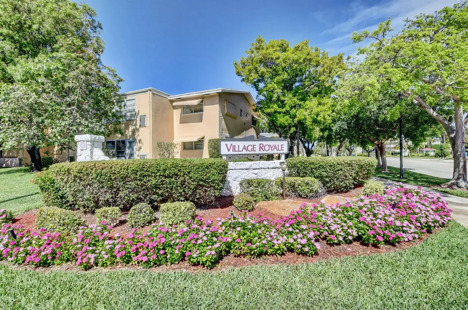 2152 NE 1st Way # 205, Boynton Beach FL 33435 photo 2