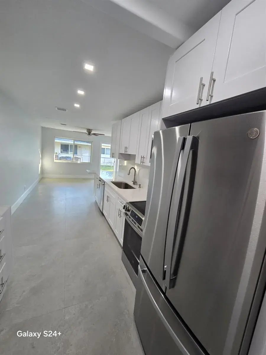 4951 SW 28th Terrace # 2, Fort Lauderdale FL 33312