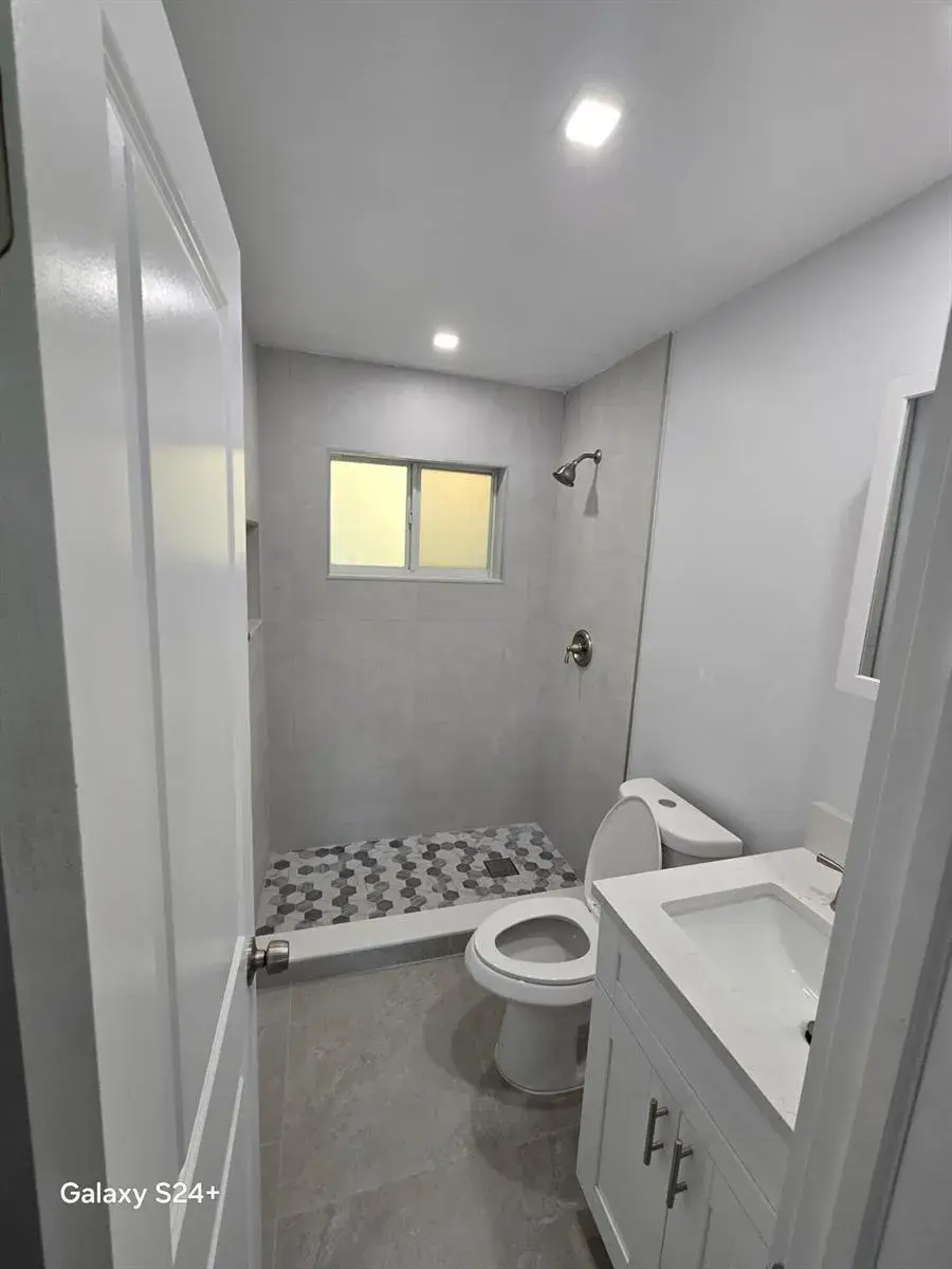 4951 SW 28th Terrace # 2, Fort Lauderdale FL 33312