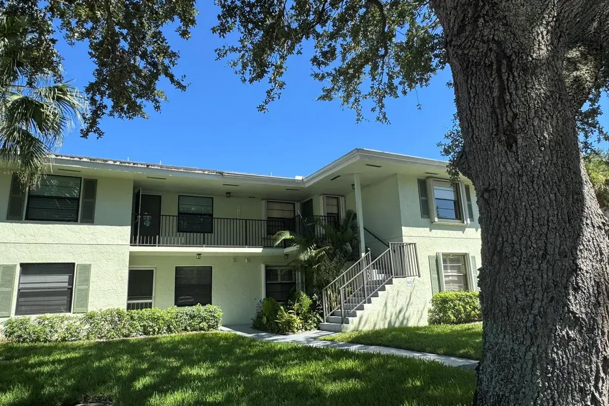801 Sabal Ridge Circle # H, Palm Beach Gardens FL 33418