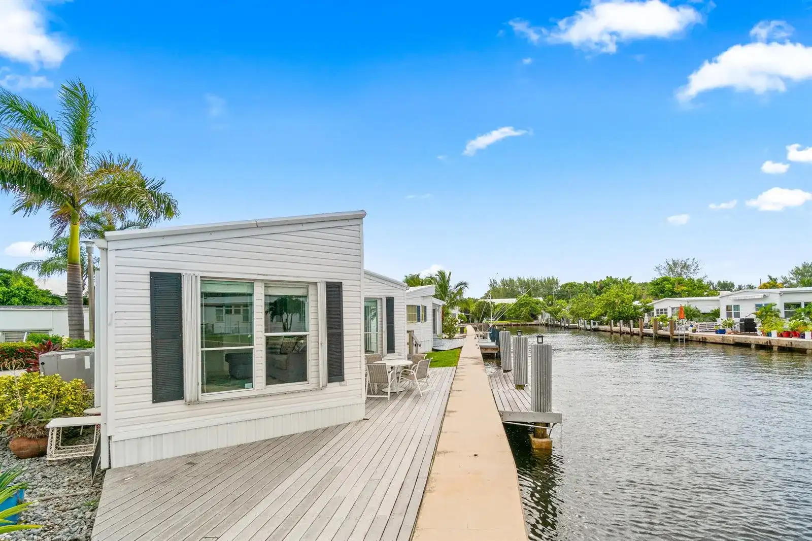 207 Mallard Drive # U, Briny Breezes FL 33435
