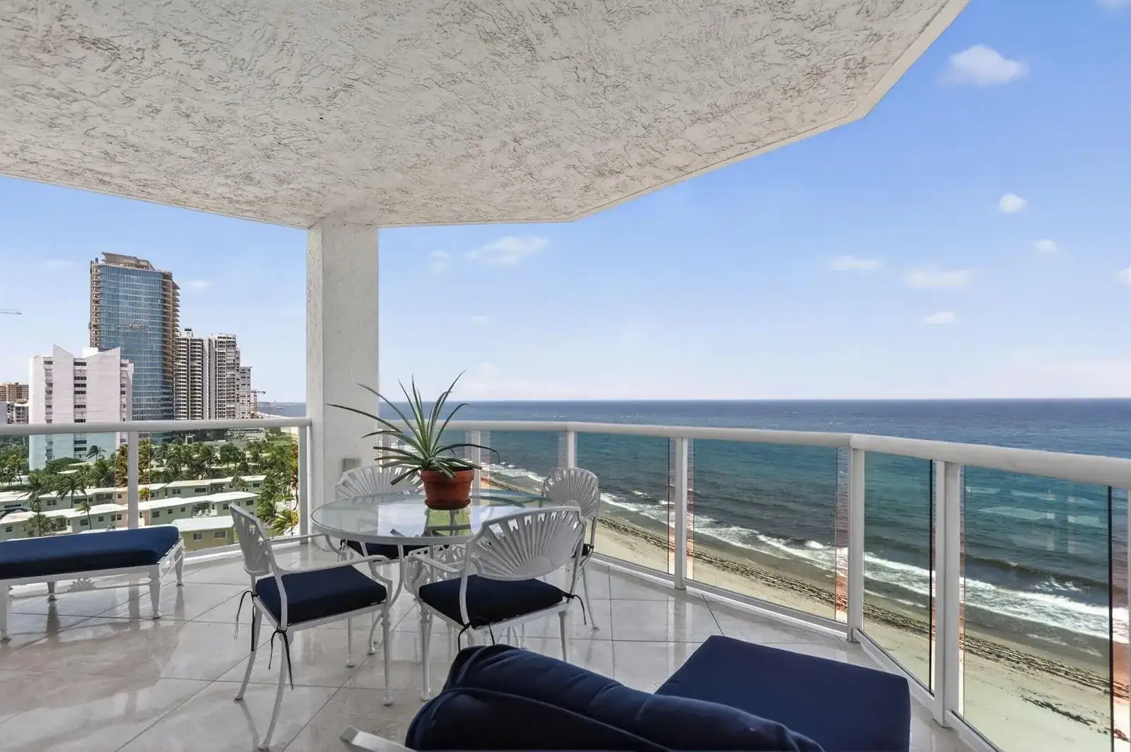 1430 S Ocean Blvd # a, Lauderdale By The Sea FL 33062 photo 2