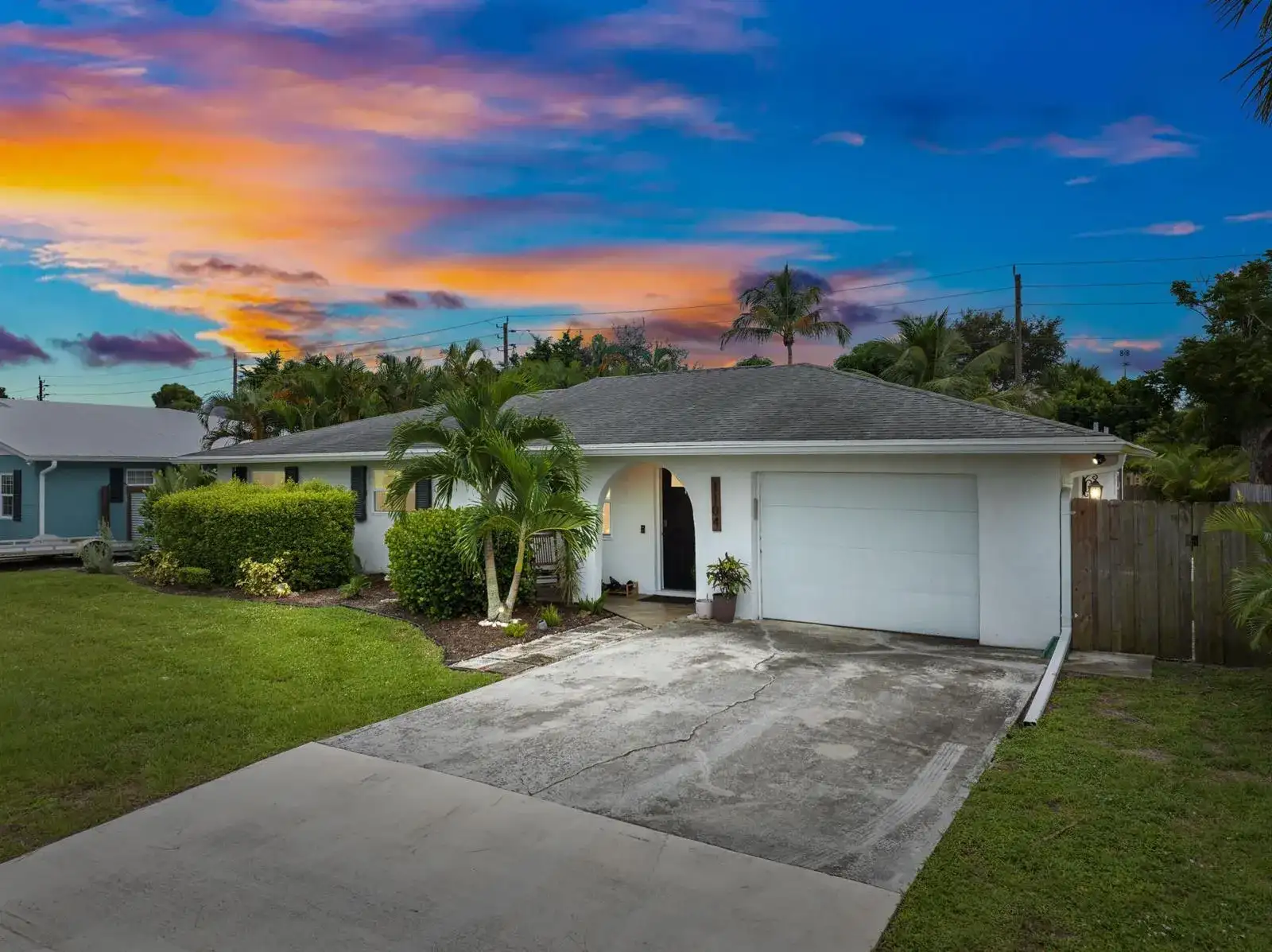 1104 NW 12th Terrace, Stuart FL 34994 photo 4