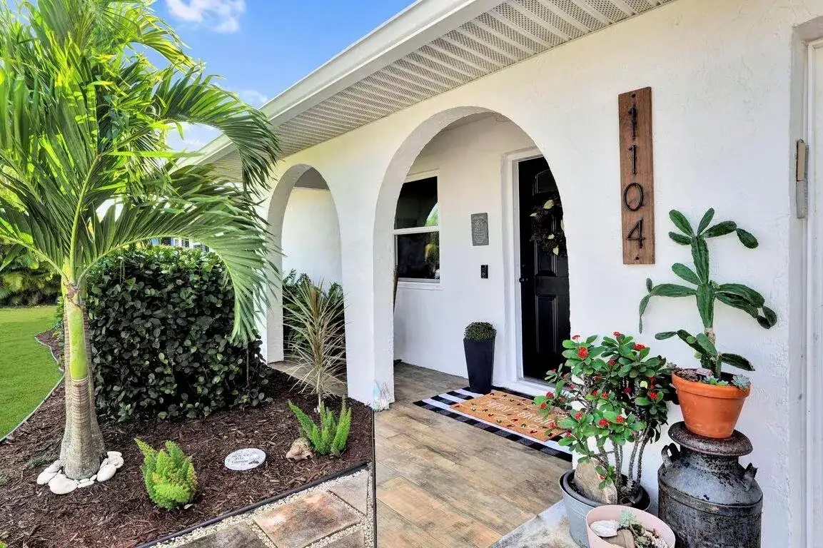 1104 NW 12th Terrace, Stuart FL 34994 photo 5