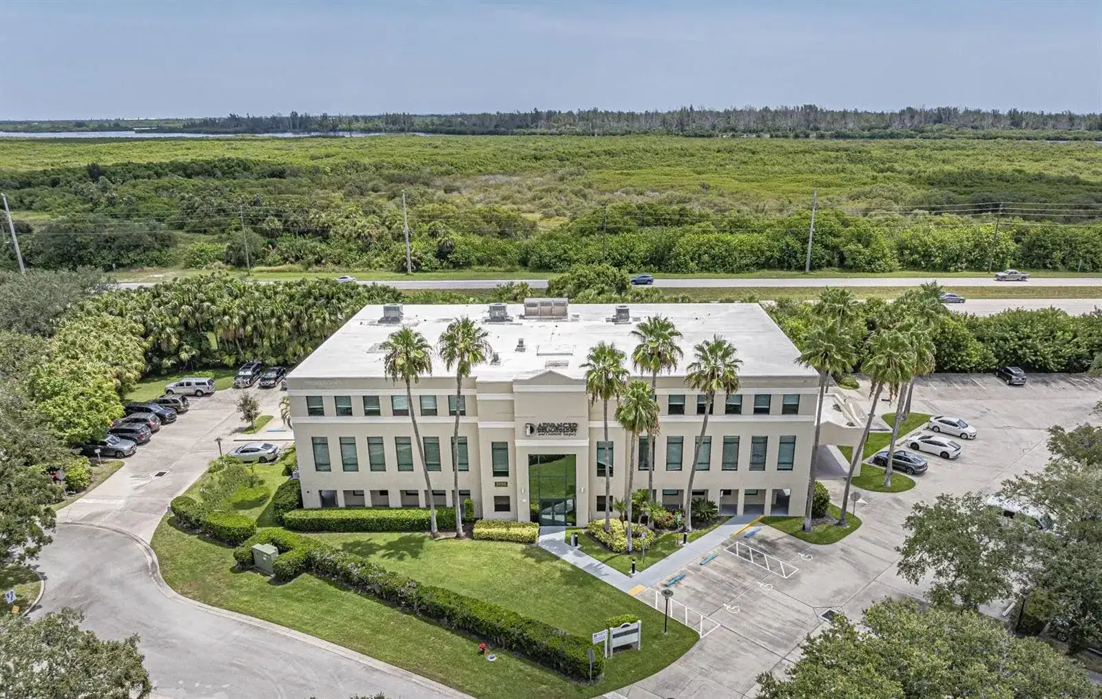3755 7th Terrace # B, Vero Beach FL 32960 photo 2