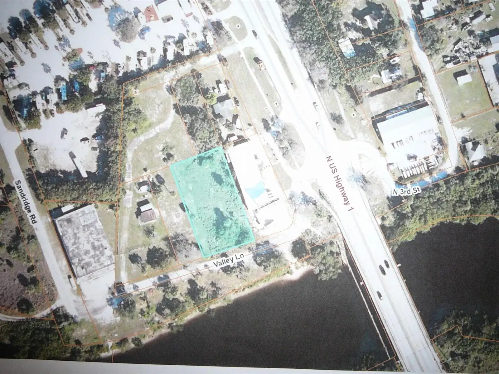 904 Valley Lane, Fort Pierce FL 34946