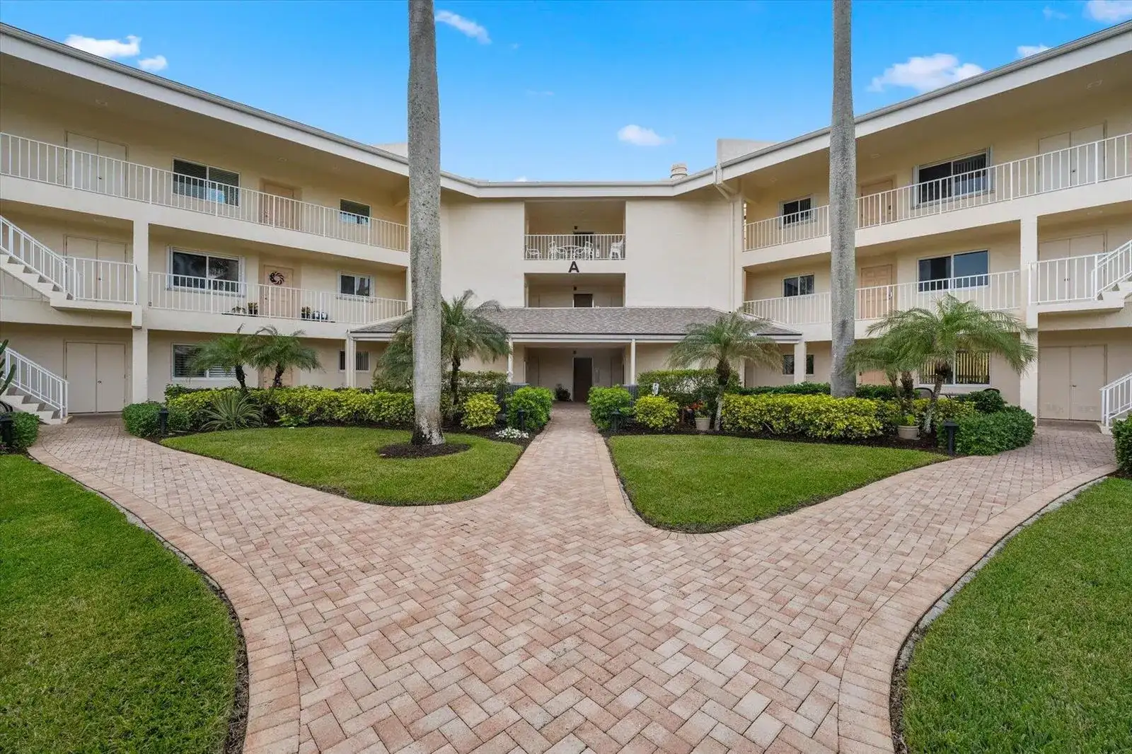 2370 NE Ocean Boulevard # A203, Stuart FL 34996 photo 4