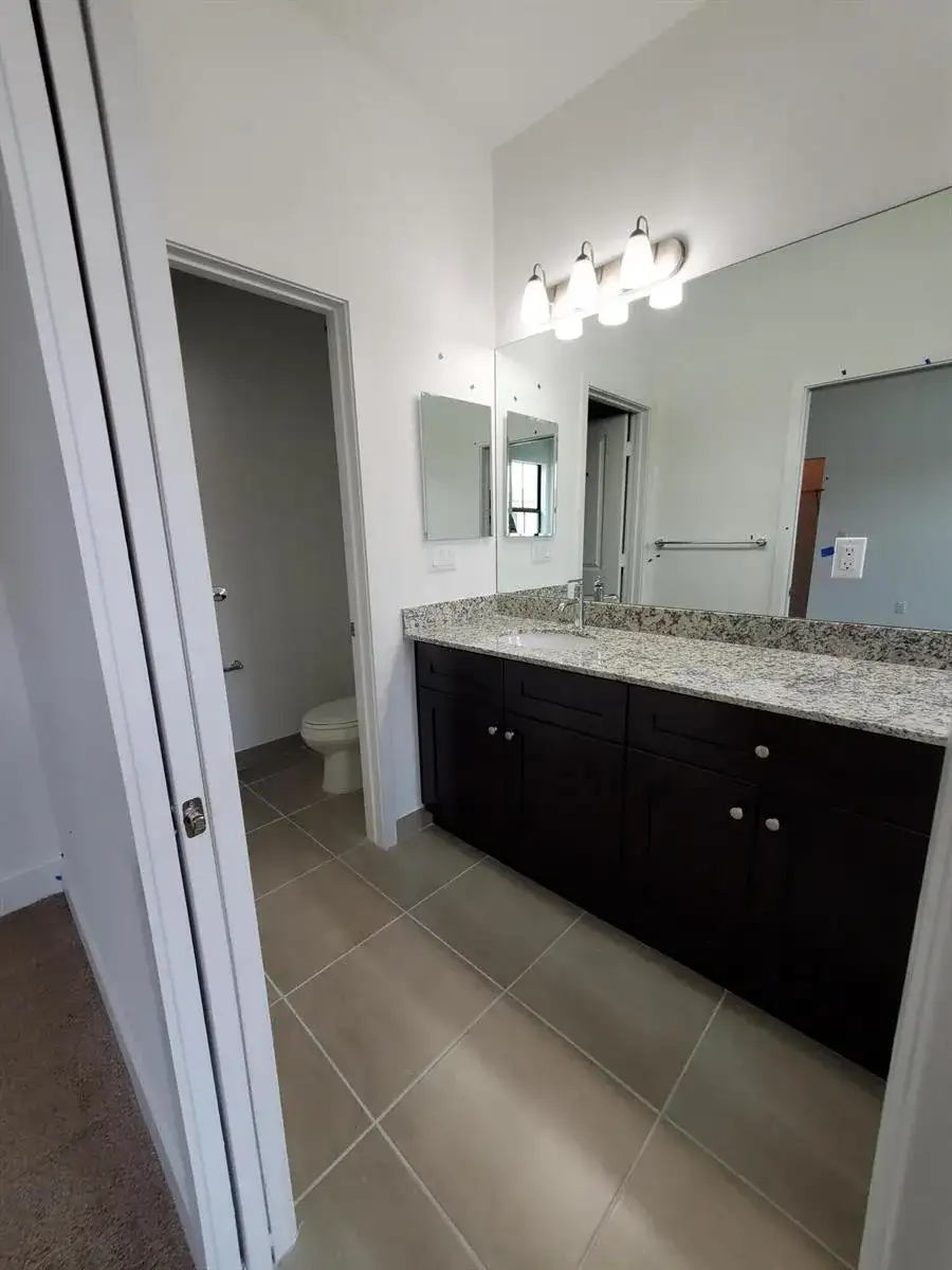 2022 S Oysterwood Lane S, Riviera Beach FL 33410 photo 3
