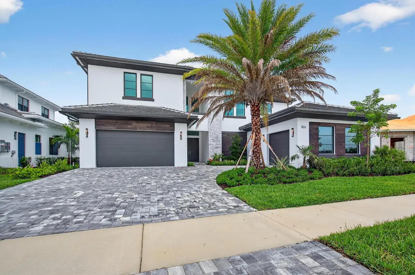 9144 Coral Isles Circle, Palm Beach Gardens FL 33412