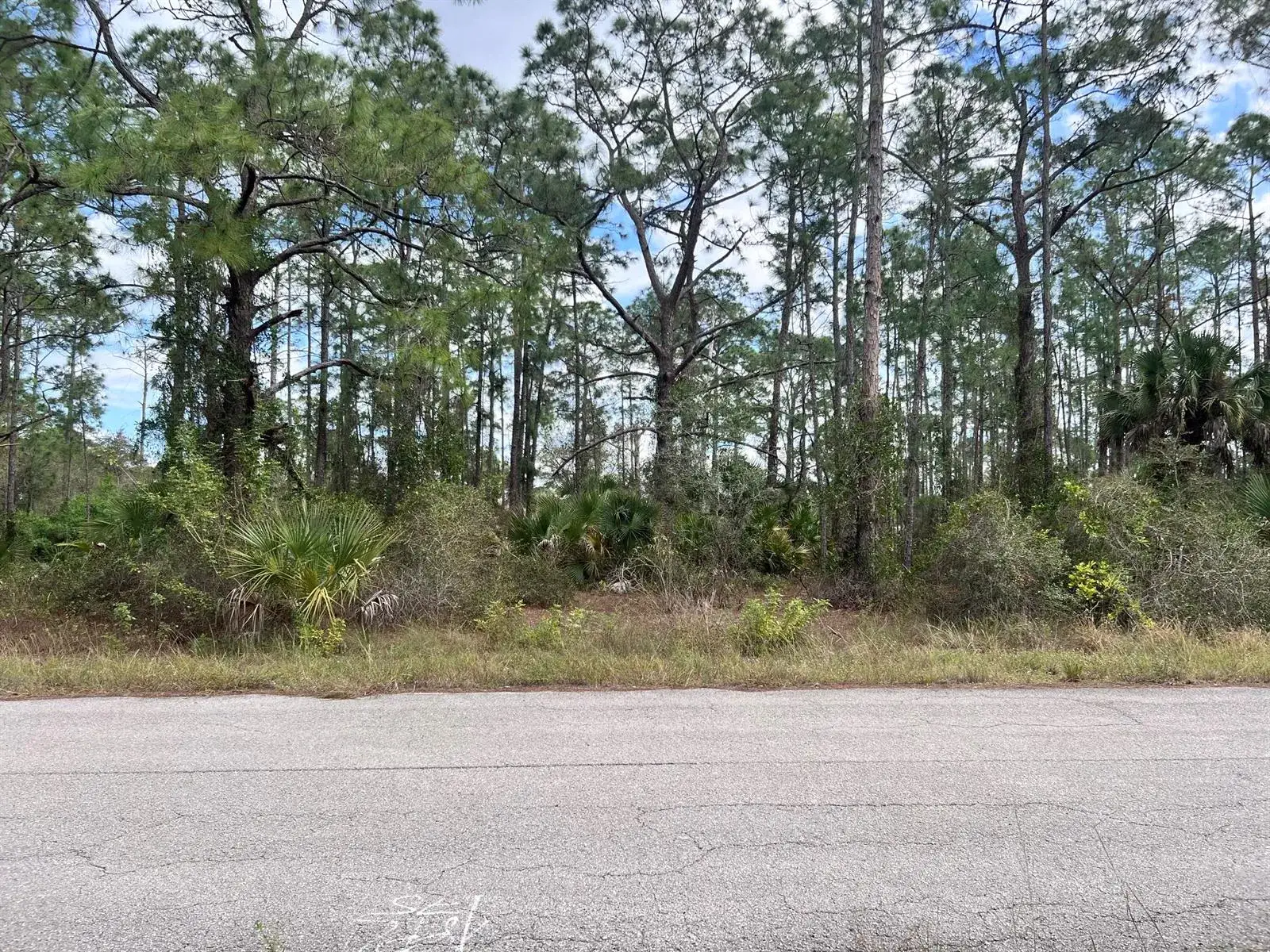 1610 Desoto Avenue, Lehigh Acres FL 33972
