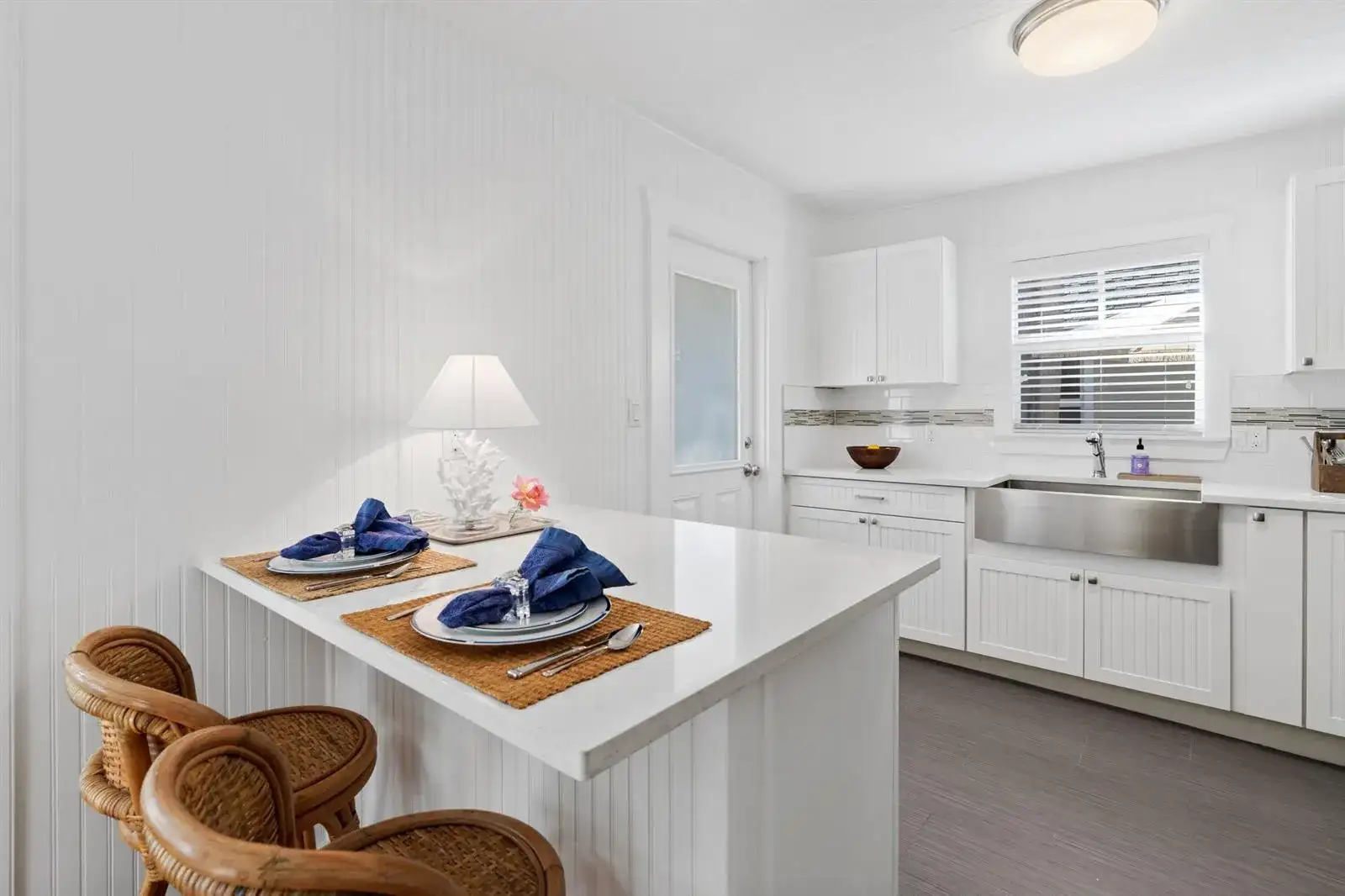 118 SE 7th Avenue, Delray Beach FL 33483 photo 3