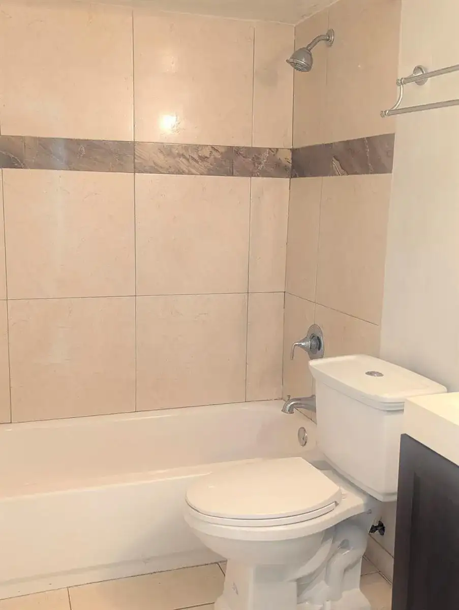 20400 NW 7th Avenue # 202, Miami Gardens FL 33169 photo 5