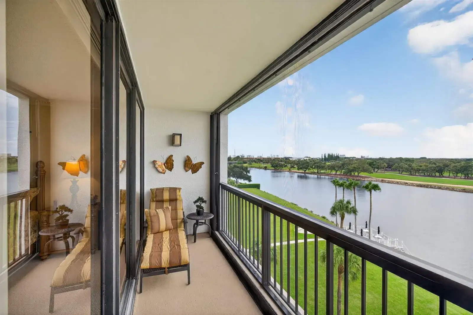356 Golfview Road # 609, North Palm Beach FL 33408