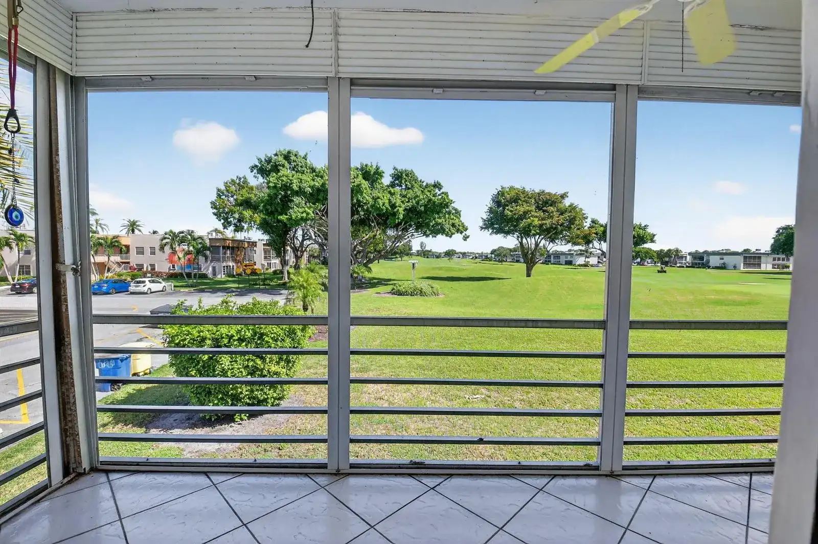 624 Flanders M, Delray Beach FL 33484 photo 2