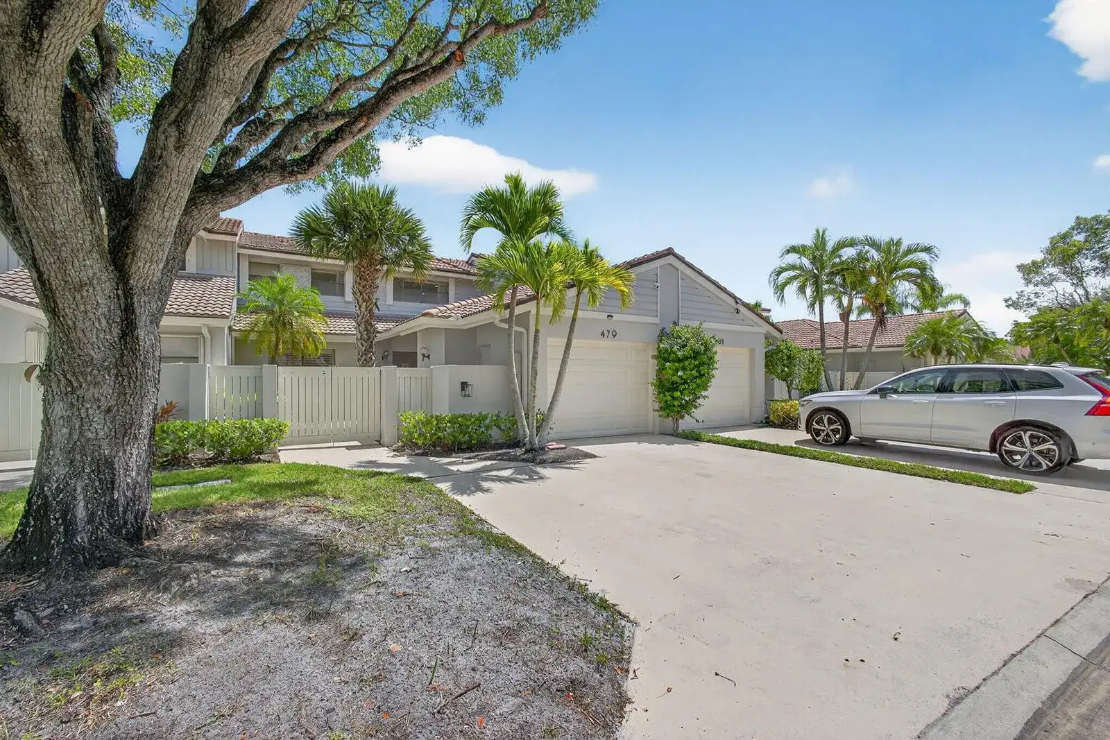 479 Prestwick Circle, Palm Beach Gardens FL 33418 photo 3