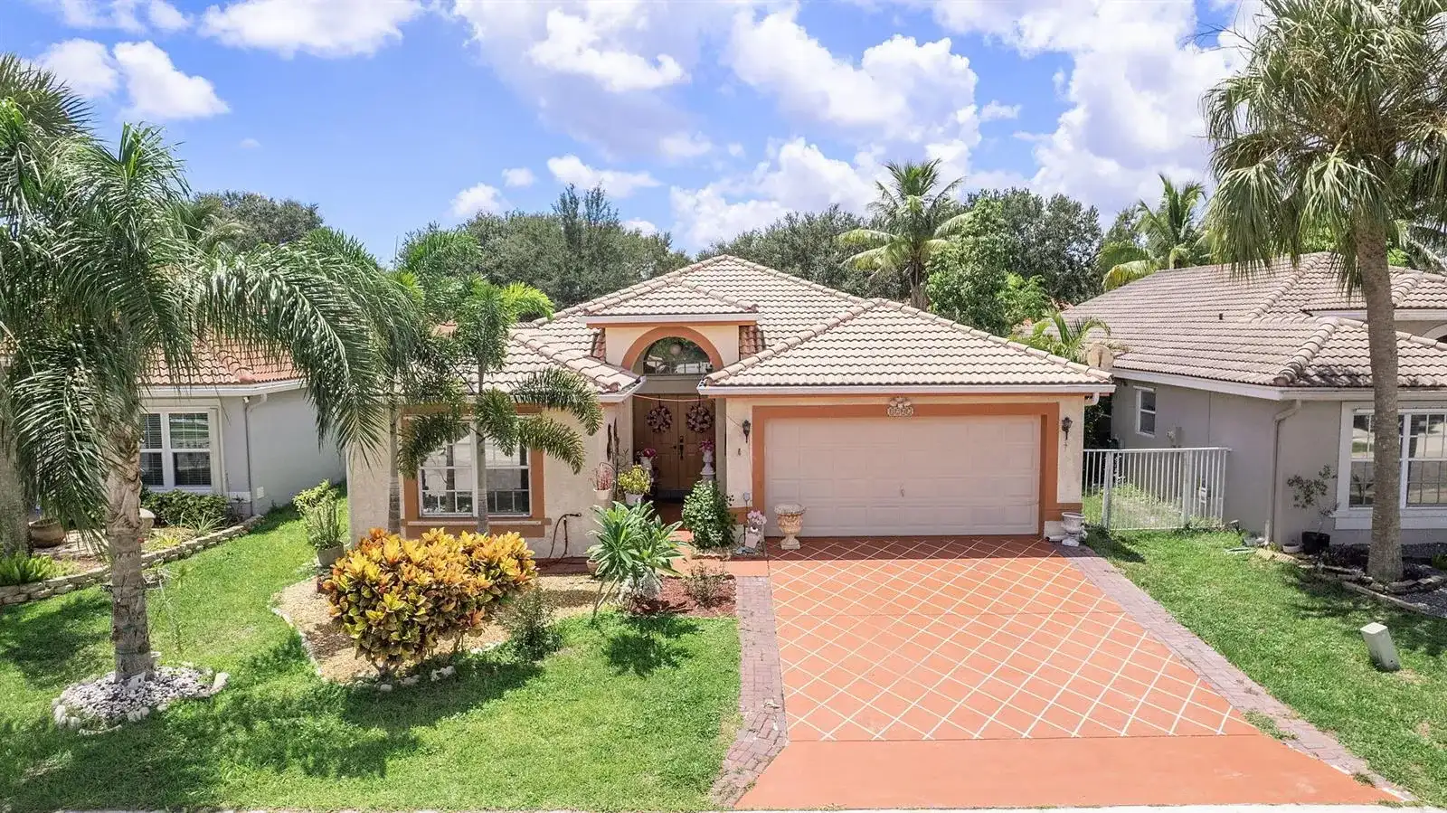 8207 White Rock Circle, Boynton Beach FL 33436