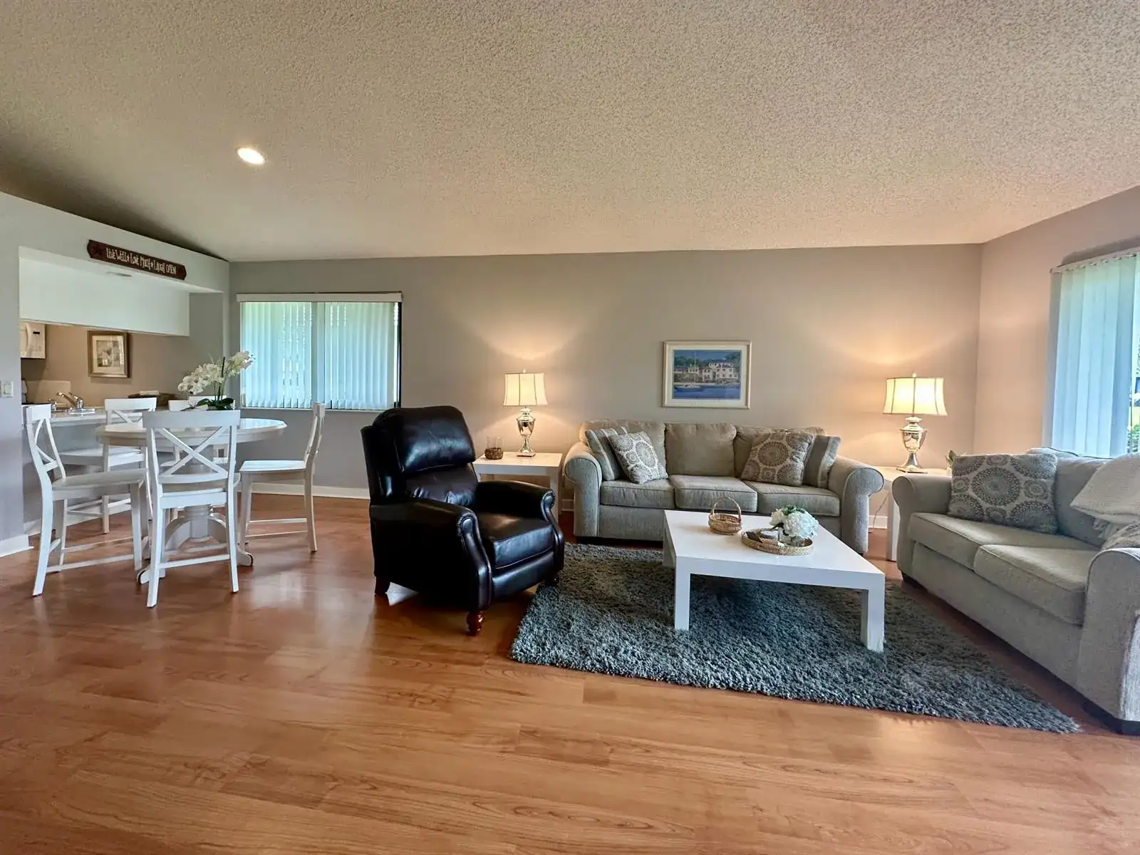 305 Club Drive, Palm Beach Gardens FL 33418 photo 2