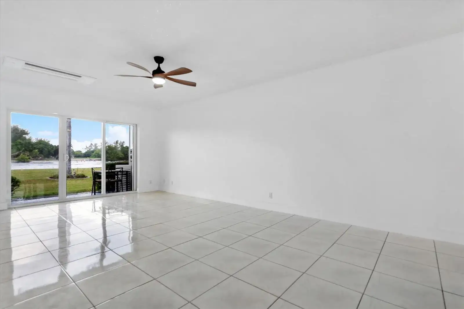 1001 N Riverside Drive # 104, Pompano Beach FL 33062 photo 3